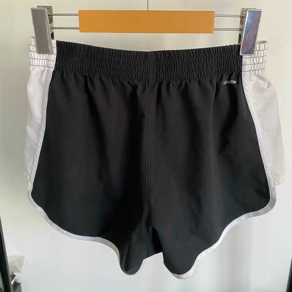 Adidas Climalite Shorts - Picture 2 of 4